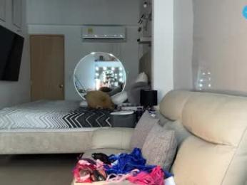 _gummies15 chaturbate stream image, 30.04.2026 01:50