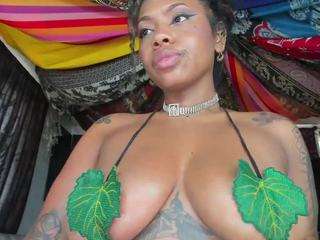 elizagrey camsoda stream image