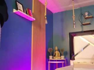 lady-brownn camsoda stream image, 04.05.2026 11:00