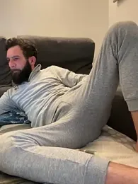 Michel_huge stripchat stream image, 04.05.2026 18:30