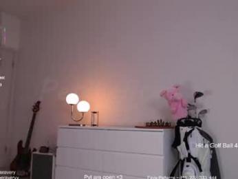 petitebrat chaturbate stream image, 04.05.2026 10:40