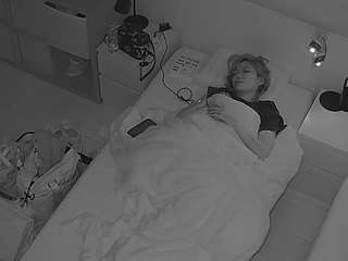 voyeurcam-julmodels-bed-7 camsoda stream image, 06.05.2026 14:10