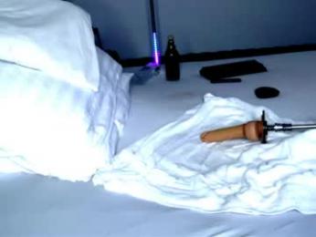 dee_waters chaturbate stream image, 12.05.2026 00:30