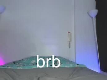 emmaclark_1 chaturbate stream image, 17.05.2026 21:20