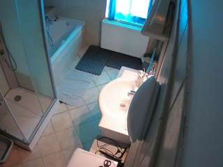 voyeurcam-julmodels-bath-2nd-2 camsoda stream image, 16.05.2026 16:10
