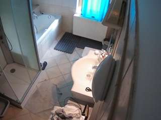 voyeurcam-julmodels-bath-2nd-2 camsoda stream image, 16.05.2026 16:10