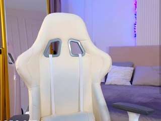 hazel7 camsoda stream image, 18.05.2026 10:20