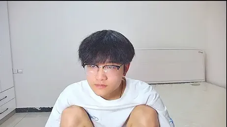 KK-cuteboy stripchat stream image, 20.05.2026 12:20