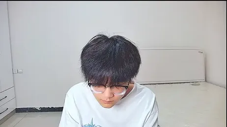 KK-cuteboy stripchat stream image, 20.05.2026 12:20