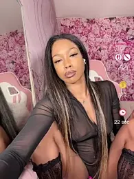 mismialove stripchat stream image, 21.05.2026 04:10