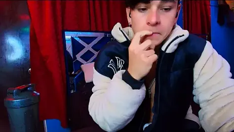 Luke_Howland stripchat stream image, 22.05.2026 16:40