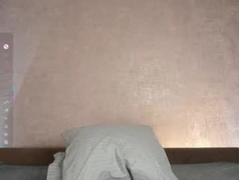 _vi_vi_ chaturbate stream image, 22.05.2026 17:00