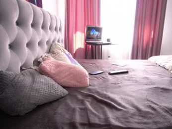 innocentemmy chaturbate stream image