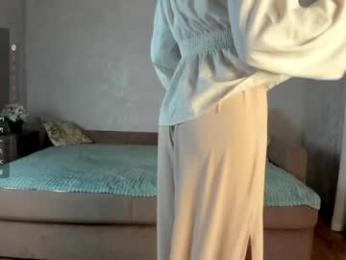 _vi_vi_ chaturbate stream image, 01.06.2026 19:20