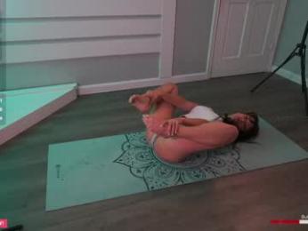 rosiebones chaturbate stream image, 03.06.2026 23:20