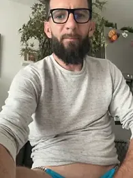 Michel_huge stripchat stream image, 05.06.2026 04:20