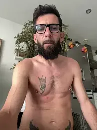 Michel_huge stripchat stream image, 05.06.2026 04:20
