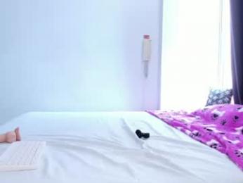 emmaclark_1 chaturbate stream image, 10.06.2026 19:30