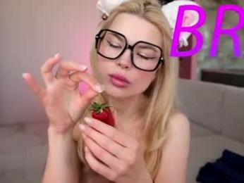 love_you_to123 chaturbate stream image, 14.06.2026 03:50