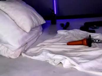 dee_waters chaturbate stream image, 14.06.2026 04:10