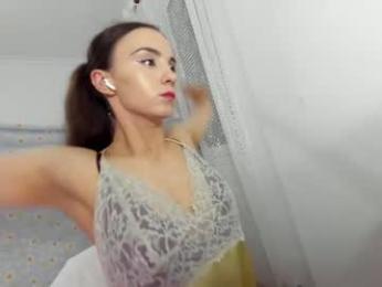 ehotlovea chaturbate stream image, 04.07.2026 05:10