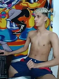 Alayn_sexy_ayes stripchat stream image, 04.07.2026 22:20