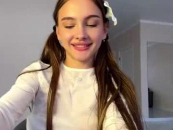 littlemia19 chaturbate stream image, 06.07.2026 06:30