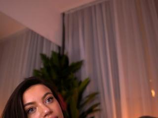 Esme Luv flirt4free stream image