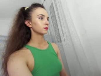 ehotlovea chaturbate stream image, 04.08.2026 03:00