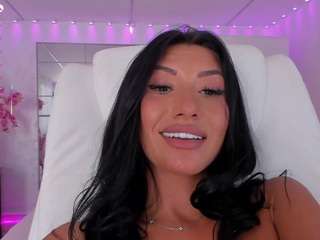 diamondt33n camsoda stream image, 05.08.2026 07:00