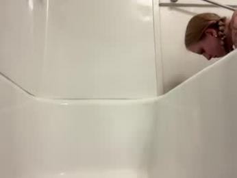 lyracyrus chaturbate stream image, 09.08.2026 01:40
