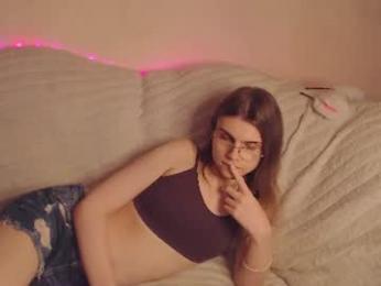 peralez_f chaturbate stream image, 12.08.2026 02:10