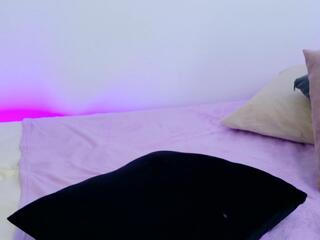 Sara Laurent flirt4free stream image, 13.08.2026 13:20