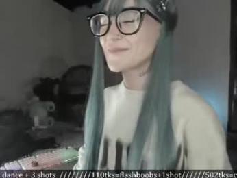 lonelly_lolly98 chaturbate stream image, 16.08.2026 03:30