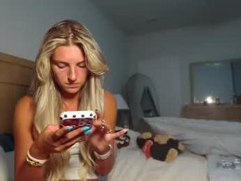 ambiebambiii chaturbate stream image, 17.08.2026 01:10