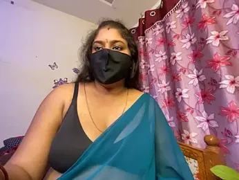 LouleyRanii stripchat stream image