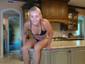 chloexbabe chaturbate stream image, 26.08.2026 23:40