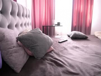 innocentemmy chaturbate stream image