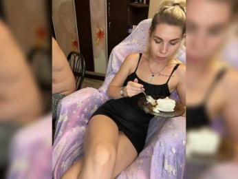 Emma942 bongacams stream image, 04.09.2026 18:00
