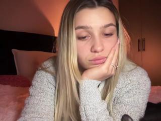 Maci Reynolds flirt4free stream image