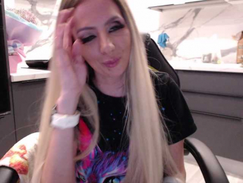 blondalina bongacams stream image