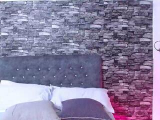Pretty Veronica flirt4free stream image, 13.09.2026 12:50