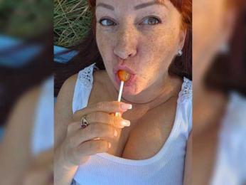 Flirt_Red bongacams stream image, 17.09.2026 13:00