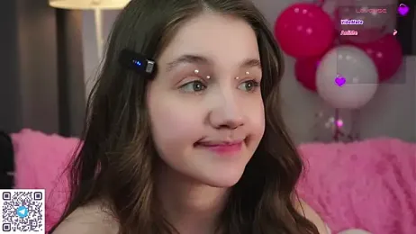 AmiLewis stripchat stream image