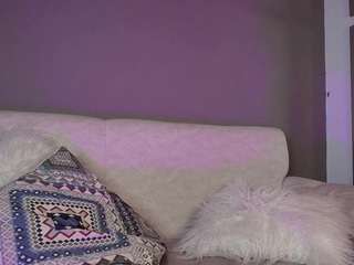 zoee-8 camsoda stream image, 25.09.2026 13:10