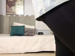 lady-brownn camsoda stream image