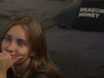 2girls_1dream chaturbate stream image, 28.09.2026 14:50