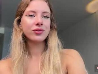 evymiuu chaturbate stream image, 05.10.2026 06:00