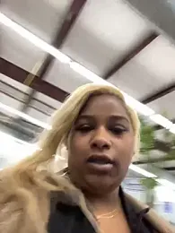 BigFineSelena stripchat stream image