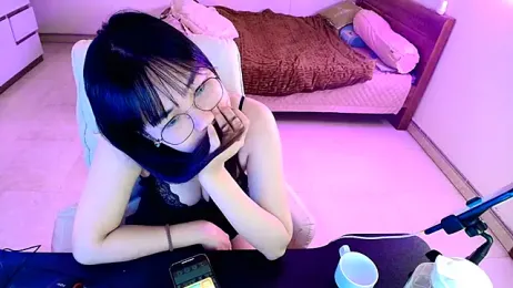 Queen_2k6 stripchat stream image